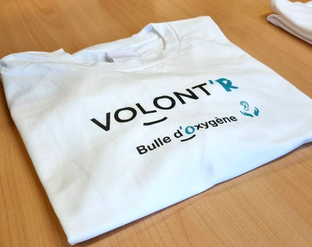 t-shirt bulle d'oxygène plié t-shirt bulle d'oxygène plié
